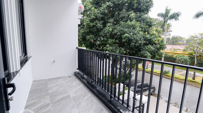 Brand-New 5-Bedroom House for Rent in Ciputra – Private Lift