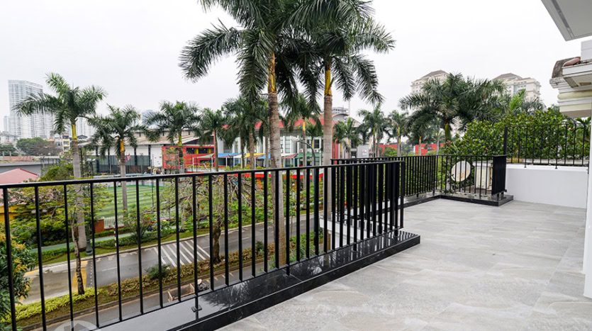 Brand-New 5-Bedroom House for Rent in Ciputra – Private Lift