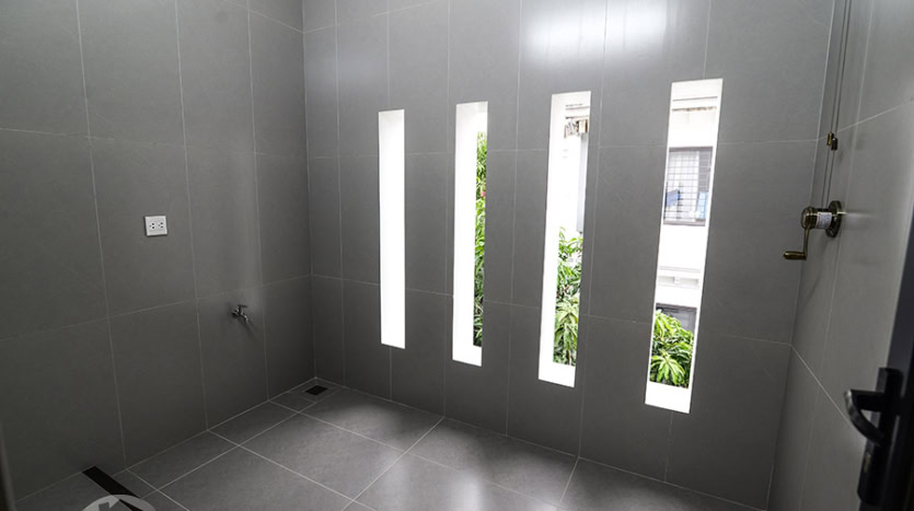 Brand-New 5-Bedroom House for Rent in Ciputra – Private Lift