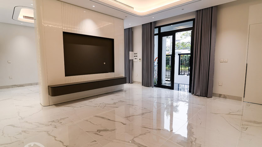 Brand-New 5-Bedroom House for Rent in Ciputra – Private Lift