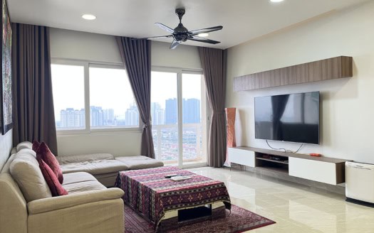 Spacious 3-Bedroom Apartment for Rent at E4 Ciputra – 153sqm