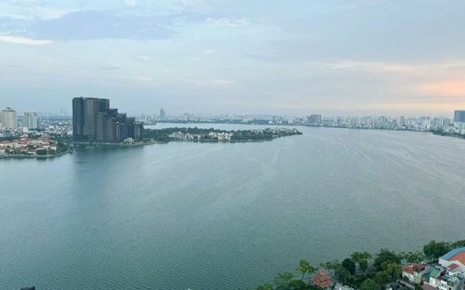 Lake view 4 bedroom apartment for rent in Eldorado tower