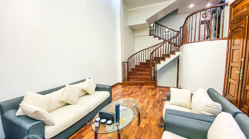 6 beds rental furnished house in Tay Ho near the West Lake