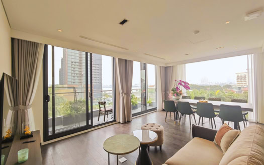 Brand new 3 beds apartment to lease in Tay Ho area