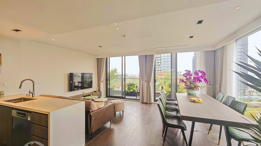 Brand new 3 beds apartment to lease in Tay Ho area
