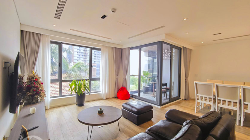 Cozy 3 bedroom rental apartment in Tay Ho neighborhood