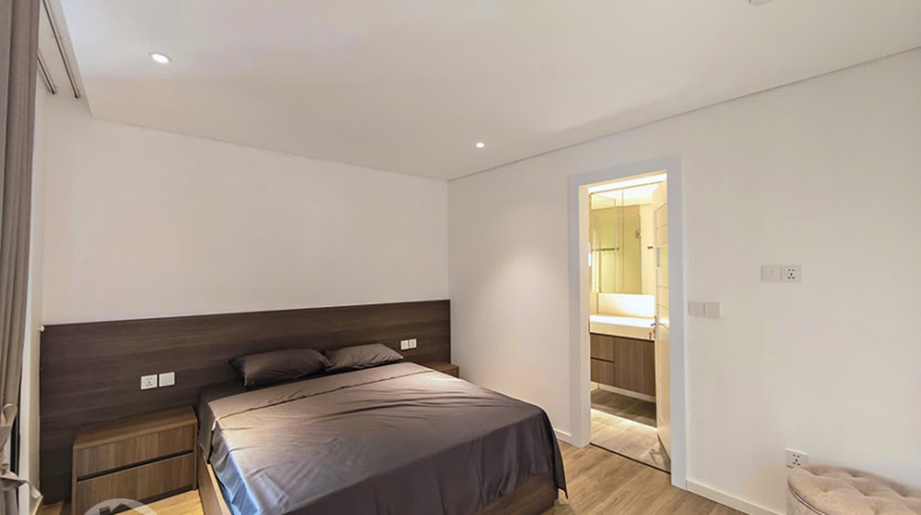 Cozy 3 bedroom rental apartment in Tay Ho neighborhood