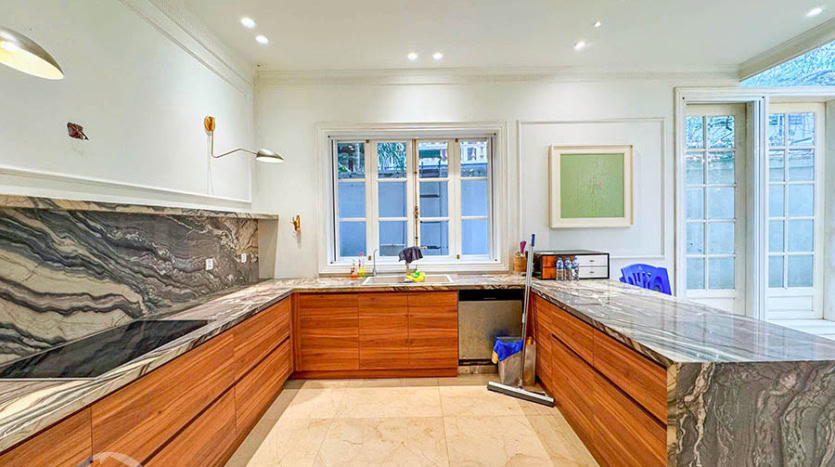Elegant 5-Bedroom French Colonial Villa for Rent in Tay Ho