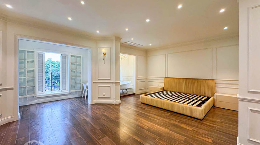 Elegant 5-Bedroom French Colonial Villa for Rent in Tay Ho