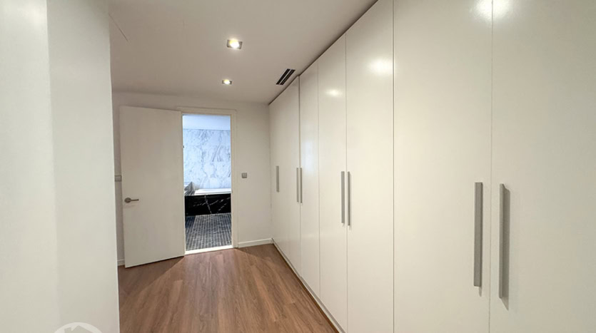 Modern 4-Bedroom Family Home for Rent in Tay Ho