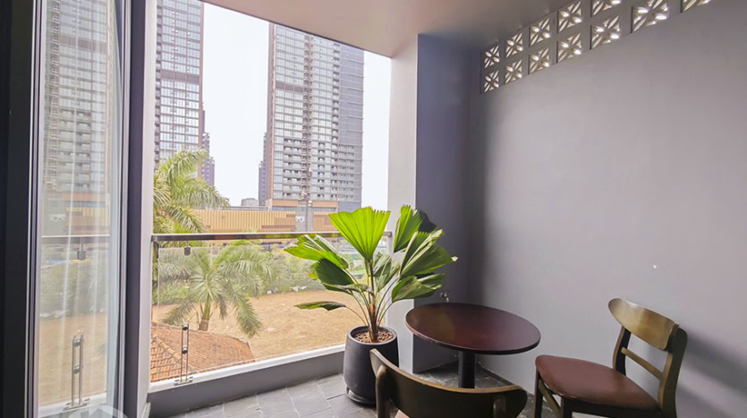 New 3 beds furnished flat to rent in Tay Ho