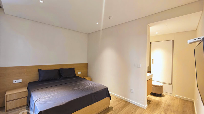 New 3 beds furnished flat to rent in Tay Ho
