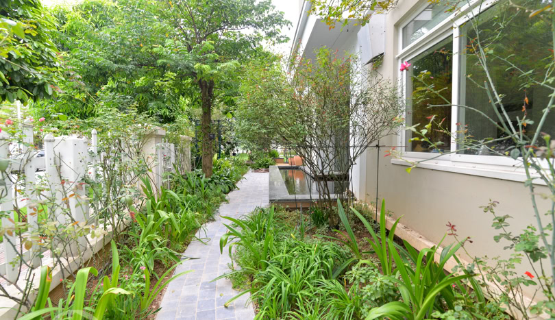 Villa with Private Garden for Rent in Vinhomes Riverside