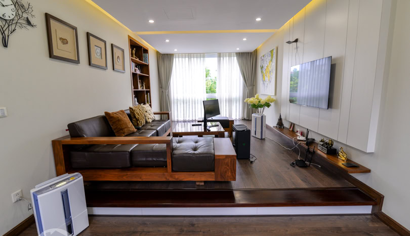 Villa with Private Garden for Rent in Vinhomes Riverside