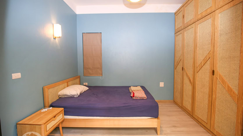 3 beds flat to rent close to LFAY in Long Bien