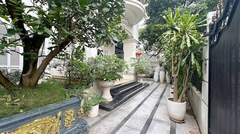 Elegant 5-Bedroom Furnished Villa for Rent in Ciputra T Block, Hanoi