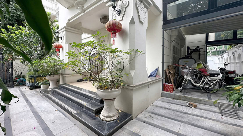 Elegant 5-Bedroom Furnished Villa for Rent in Ciputra T Block, Hanoi