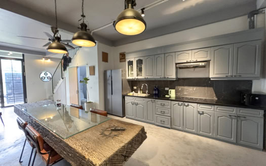 Charming Fully Furnished House for Lease in Bac Cau, Long Bien