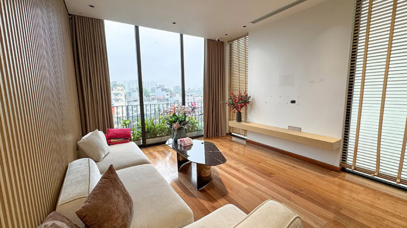 Modern 3-Bedroom Lakefront House for Rent in Long Bien