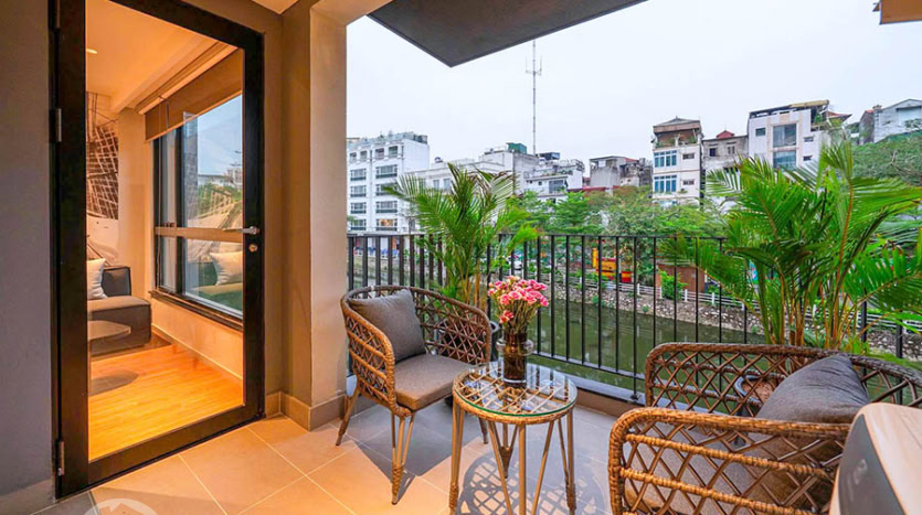 New Lakeview 2-Bedroom Apartment for Rent in Trúc Bạch