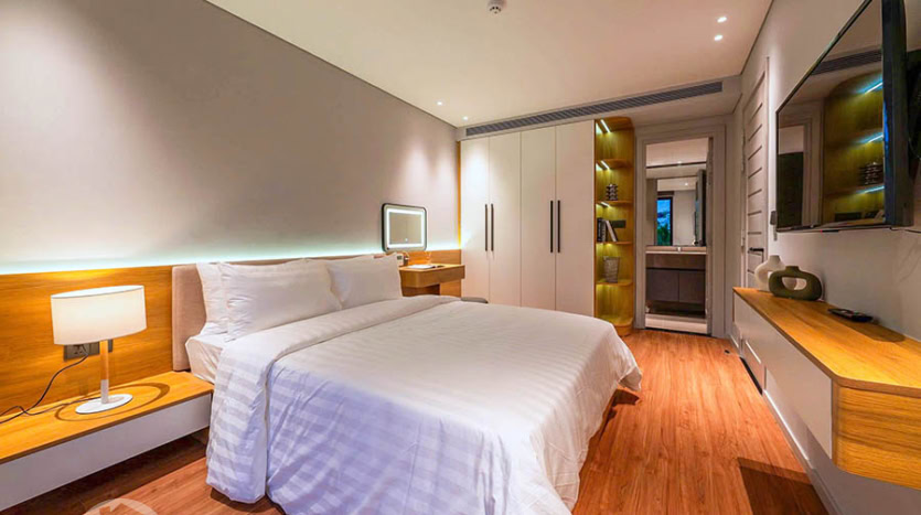New Lakeview 2-Bedroom Apartment for Rent in Trúc Bạch