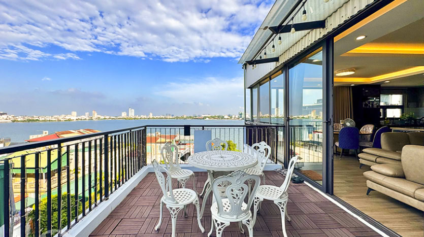 3 bed rental duplex apartment to rent with West Lake view Hanoi