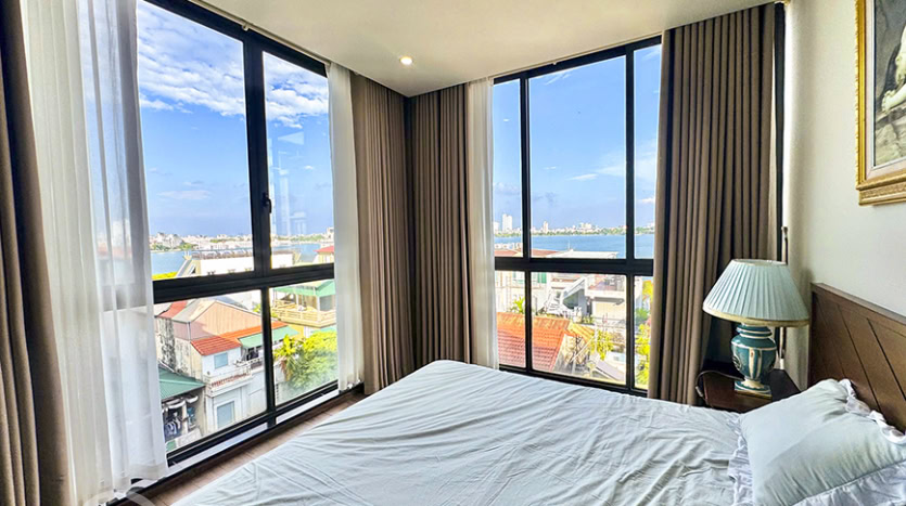 3 bed rental duplex apartment to rent with West Lake view Hanoi