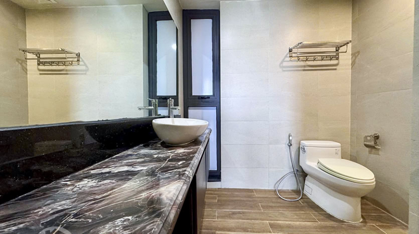 3 bed rental duplex apartment to rent with West Lake view Hanoi