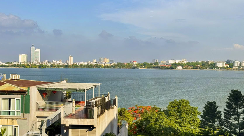 3 bed rental duplex apartment to rent with West Lake view Hanoi