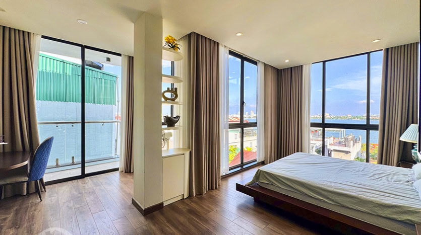 3 bed rental duplex apartment to rent with West Lake view Hanoi