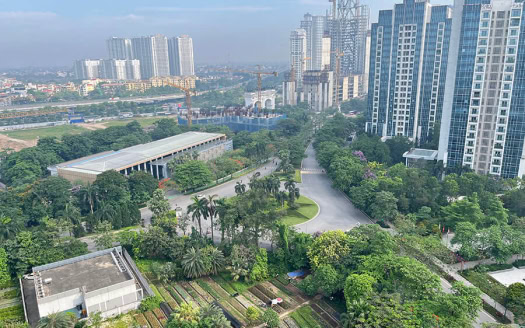 Affordable 3 bedroom apartment for rent at E1 Ciputra