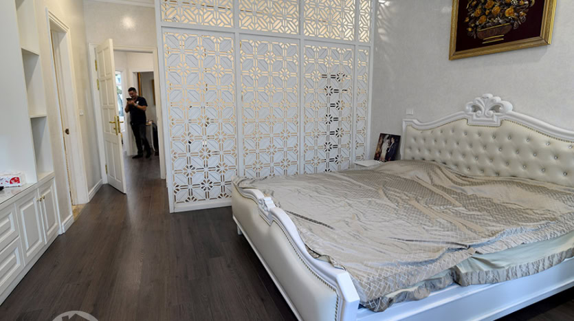 Furnished 5 beds house to let close to UNIS in Ciputra