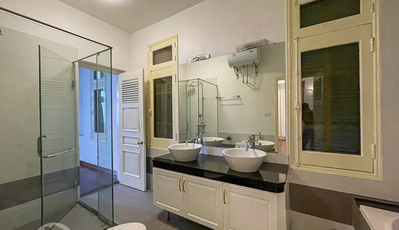 Furnished house for rent in Tay Ho with swimming pool and garden
