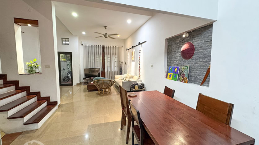Furnished 5 bed house to rent with outdoor space in Bo De district