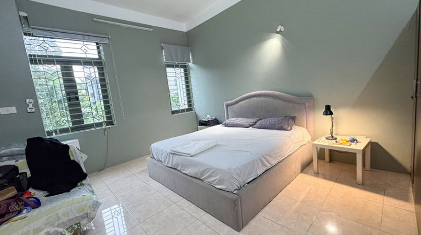 Furnished 5 bed house to rent with outdoor space in Bo De district