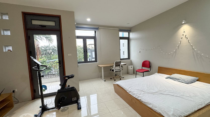 Furnished 5 bed house to rent with outdoor space in Bo De district
