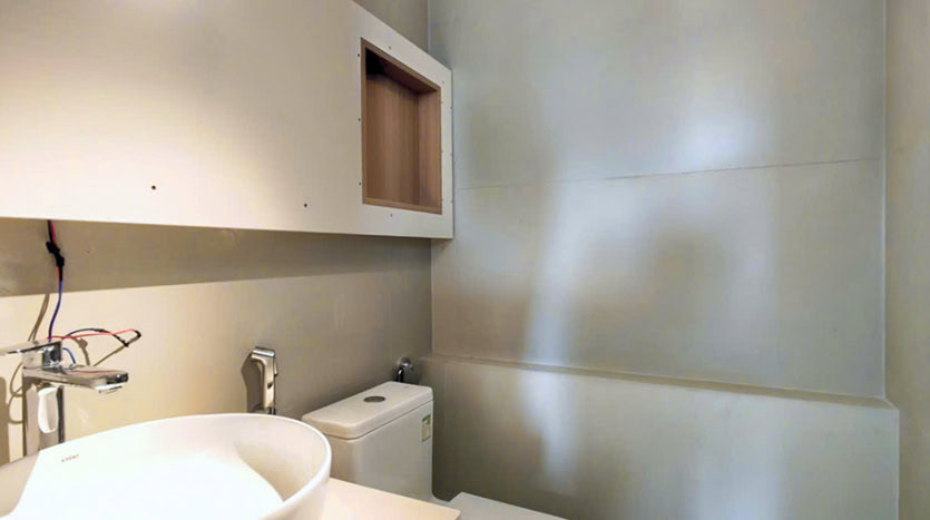 New 3-Bedroom Duplex Apartment with Terrace for Lease in Tay Ho