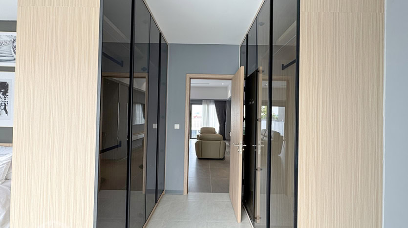 New 4-Bedroom Serviced Apartment for Rent in Tay Ho Hanoi