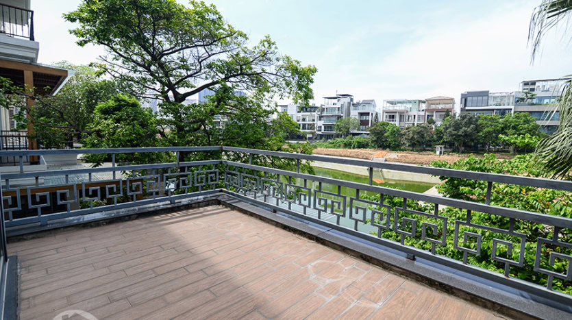 Unfurnished 6-Bedroom House with Garden for Rent in Ciputra