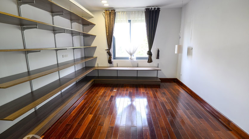 Unfurnished 6-Bedroom House with Garden for Rent in Ciputra