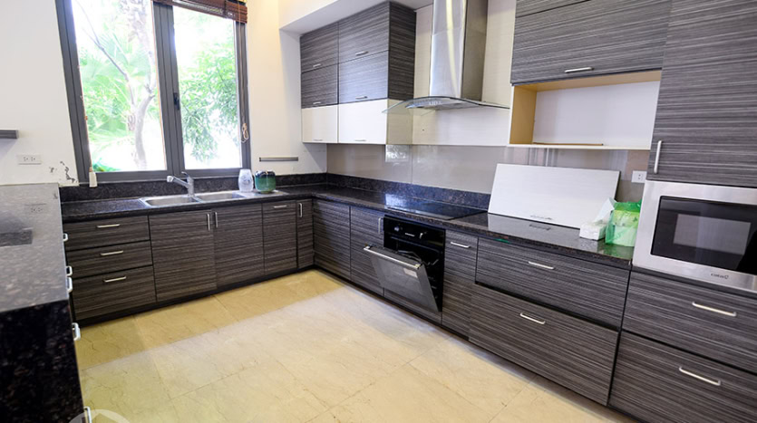 Unfurnished 6-Bedroom House with Garden for Rent in Ciputra