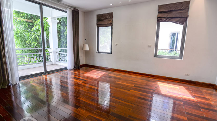 Unfurnished 6-Bedroom House with Garden for Rent in Ciputra