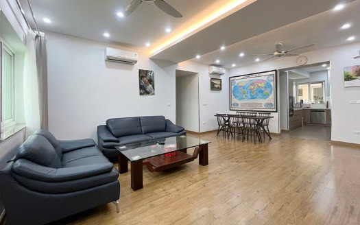 3 bedrooms spacious apartment for rent at E1 Ciputra