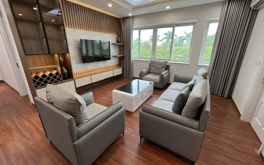 Good price 4 bedrooms apartment at E4 tower Ciputra for rent