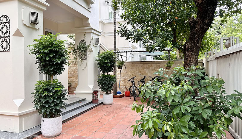5-Bedroom Furnished House with Garden for Rent in Ciputra Hanoi