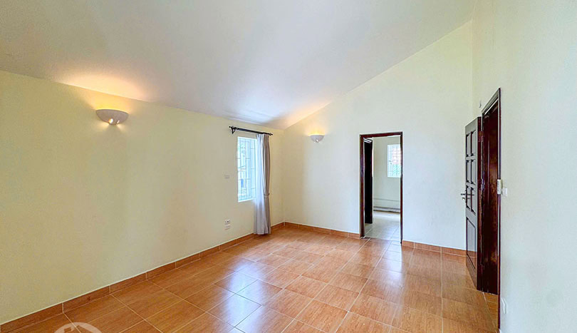 6-Bed Unfurnished House with Swimming Pool for Rent in Tay Ho
