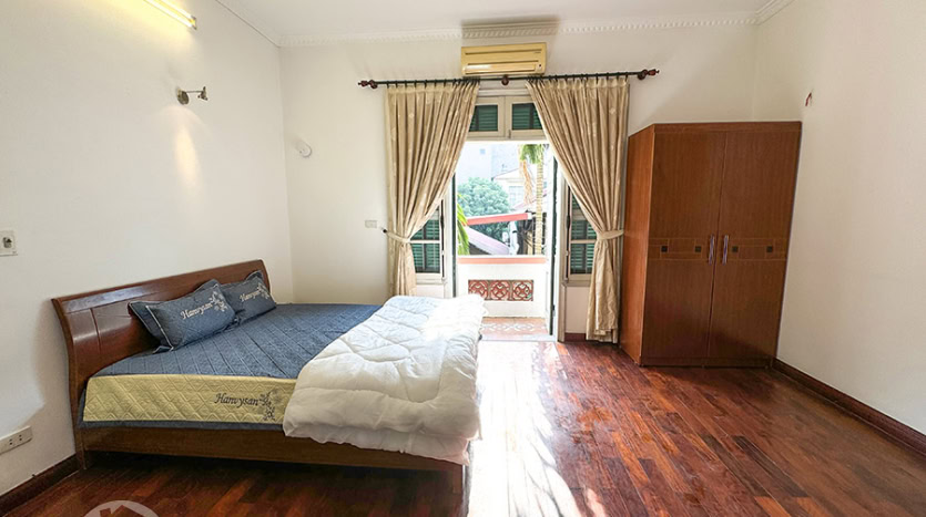 Furnished garden house to rent in Tay Ho 3 bed 3 bath