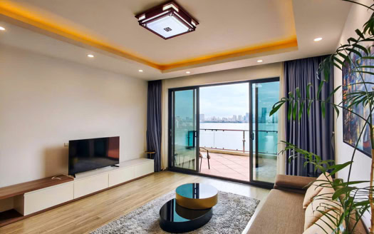 Lake view 2 bedroom apartment for rent on Xuan Dieu