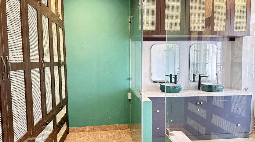 Unfurnished 5-Bedroom Villa with Garden for Rent in Ciputra Hanoi