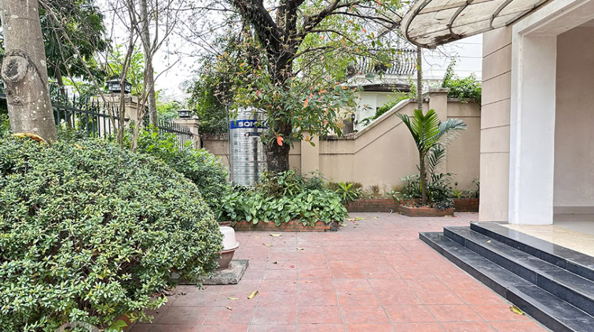 Unfurnished 5-Bedroom Villa with Garden for Rent in Ciputra Hanoi